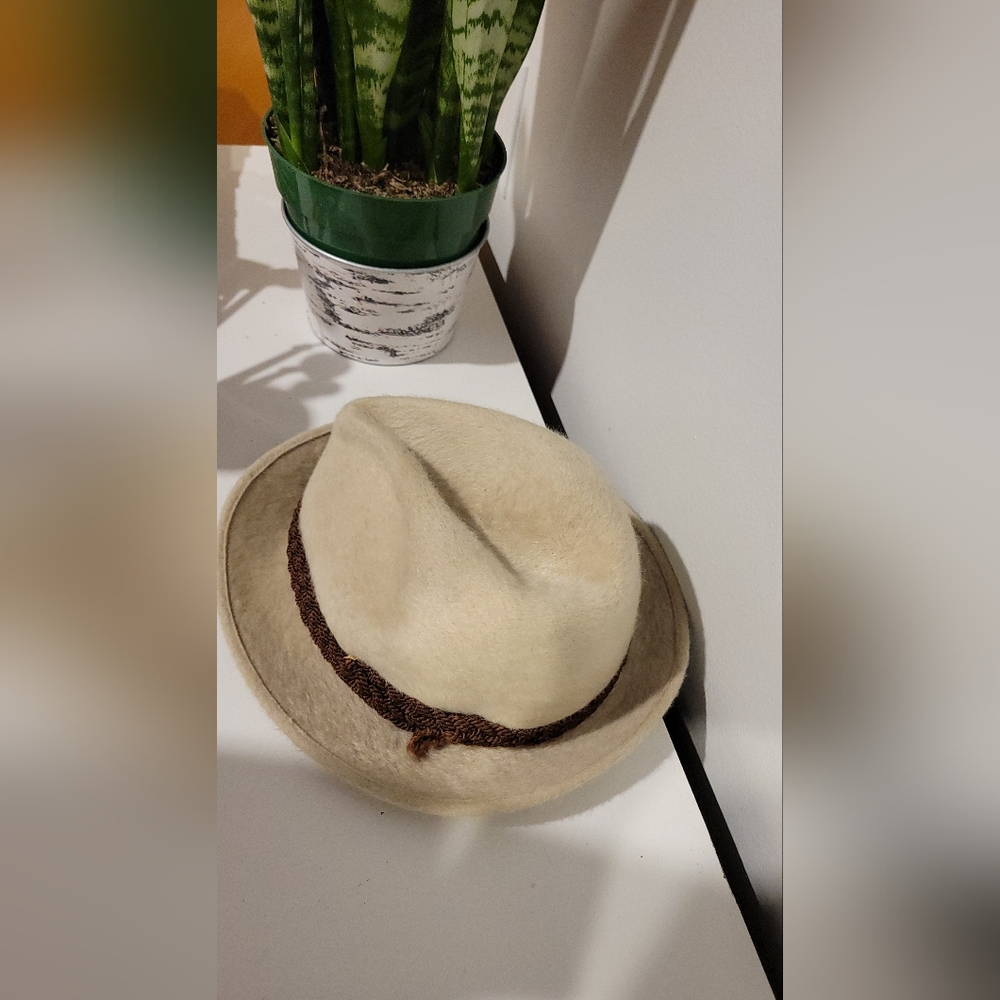 Sauve Frères Cream Fedora Hat - Unisex - Picture 2 of 7